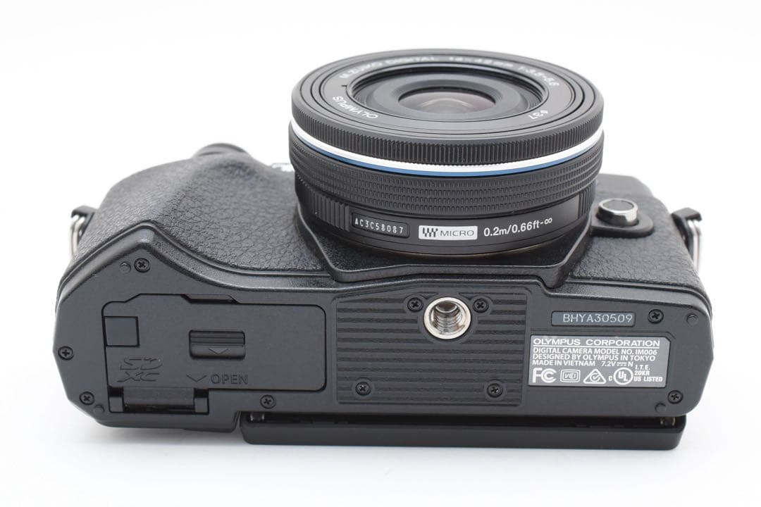 【新品数】OLYMPUS E-M10 Mark III ダブルズーム