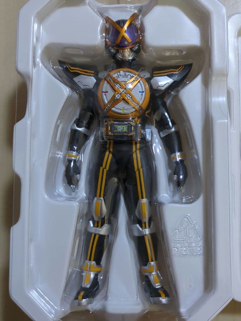 S.H.Figuarts　仮面ライダーネクストカイザ　フィギュアーツ　真骨彫製法