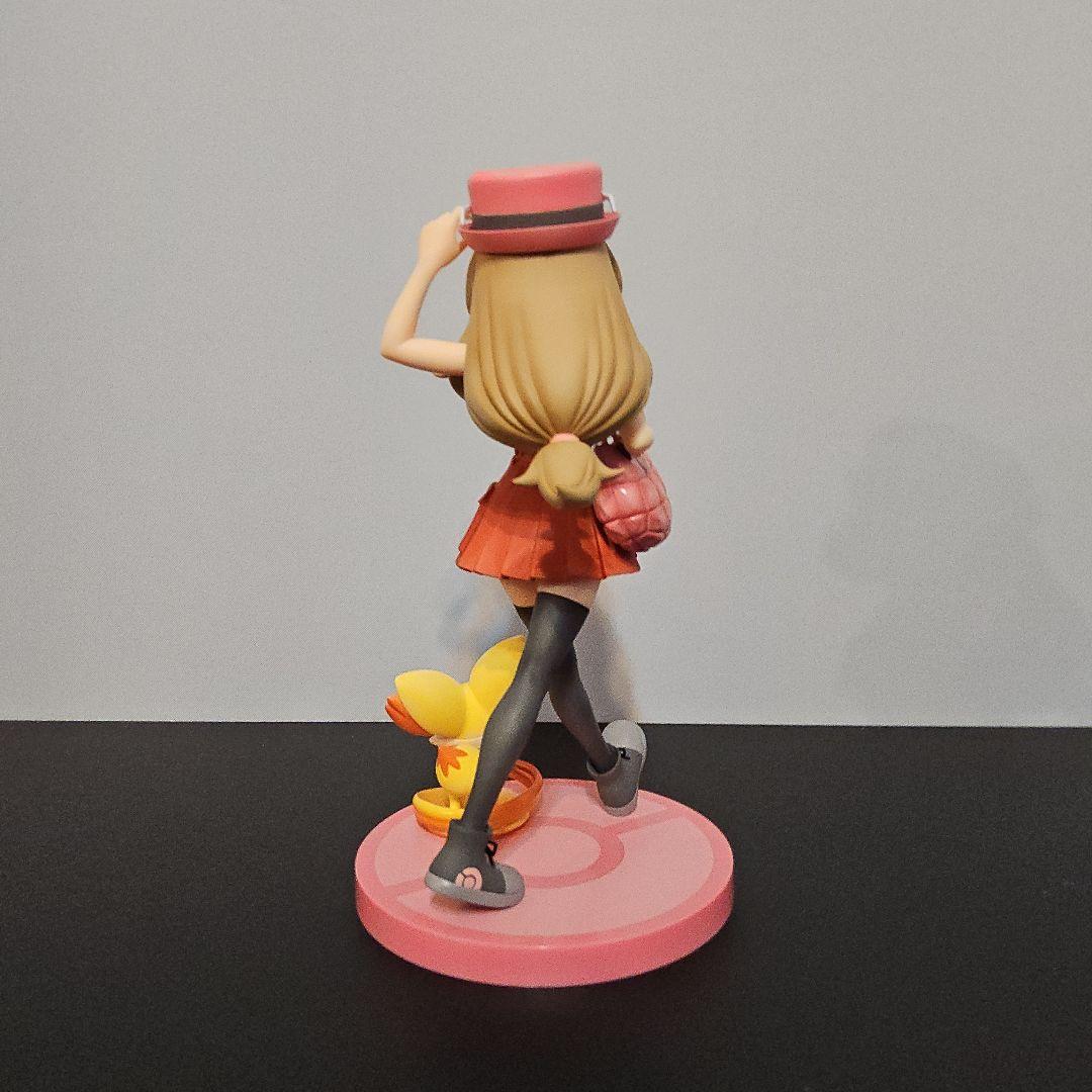 【開封品】ポケモン フィギュア セレナ with フォッコ