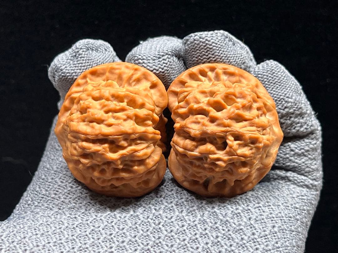 文玩堂：ライチ紋獅子頭（ししがしら）文玩クルミ（ハイグレード品）夢幻の皮質