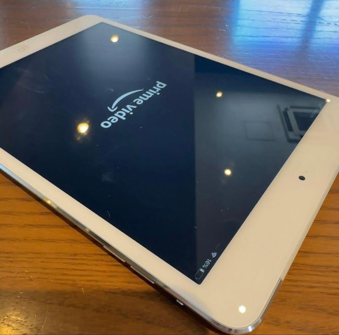 ♪ 美品のiPad mini 2 ♪ 大きな傷なし♪キーボード付き♪