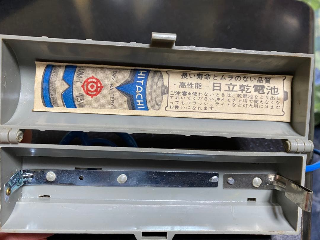 期間限定値下げ　ブリキ製　トヨタ　パプリカ　警視庁パトカー