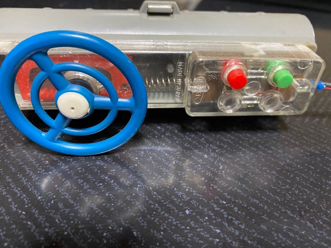 期間限定値下げ　ブリキ製　トヨタ　パプリカ　警視庁パトカー