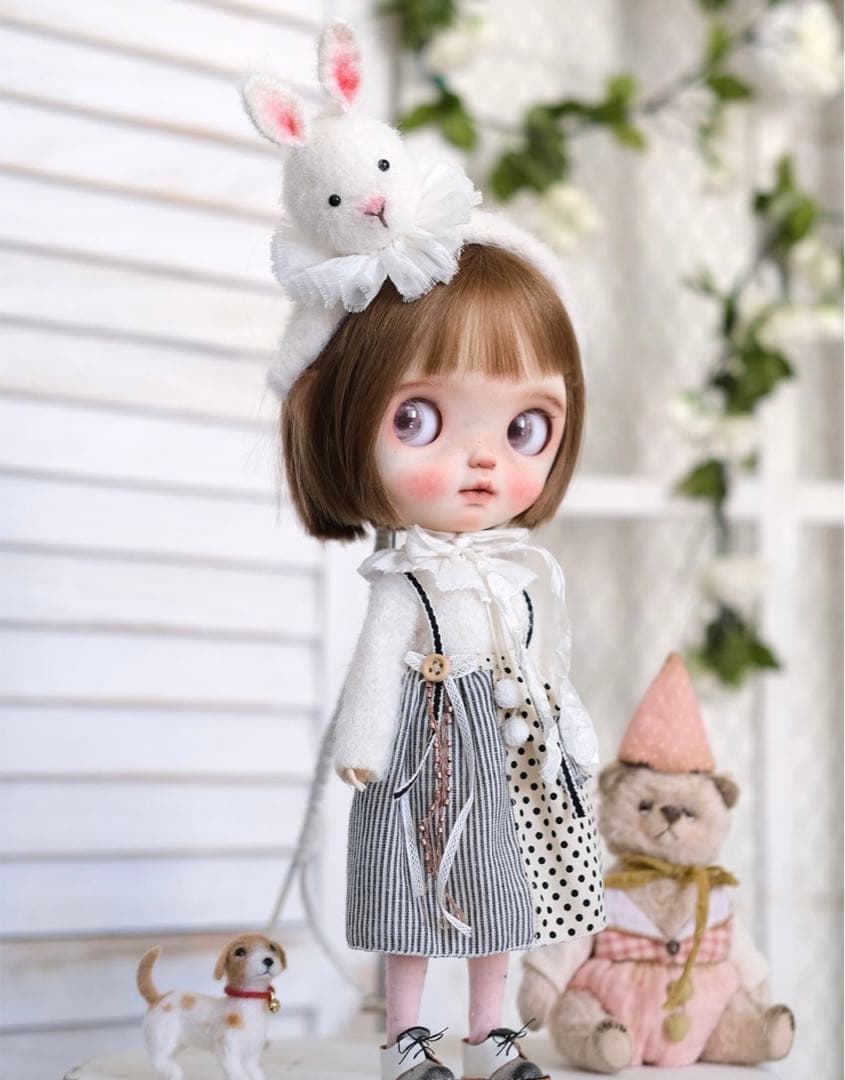 カスタムブライス 海外作家様 人形 小さなお目目 かわいい 幼い  猫好きちゃん