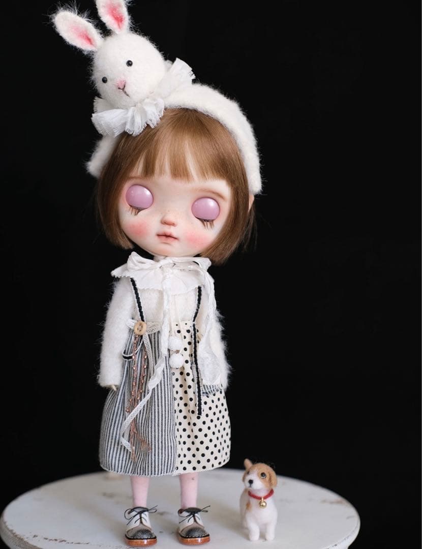 カスタムブライス 海外作家様 人形 小さなお目目 かわいい 幼い  猫好きちゃん