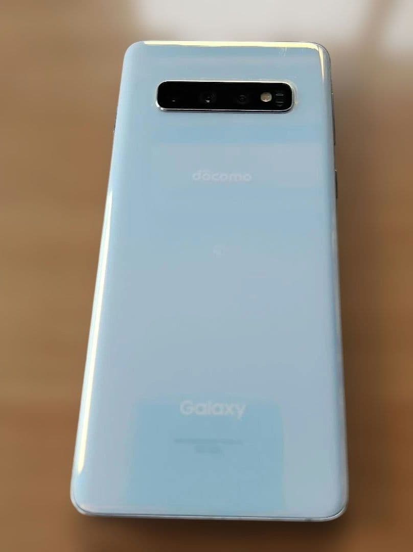 Galaxy S10 docomo ホワイト 本体　SC-03L　ケースおまけ付