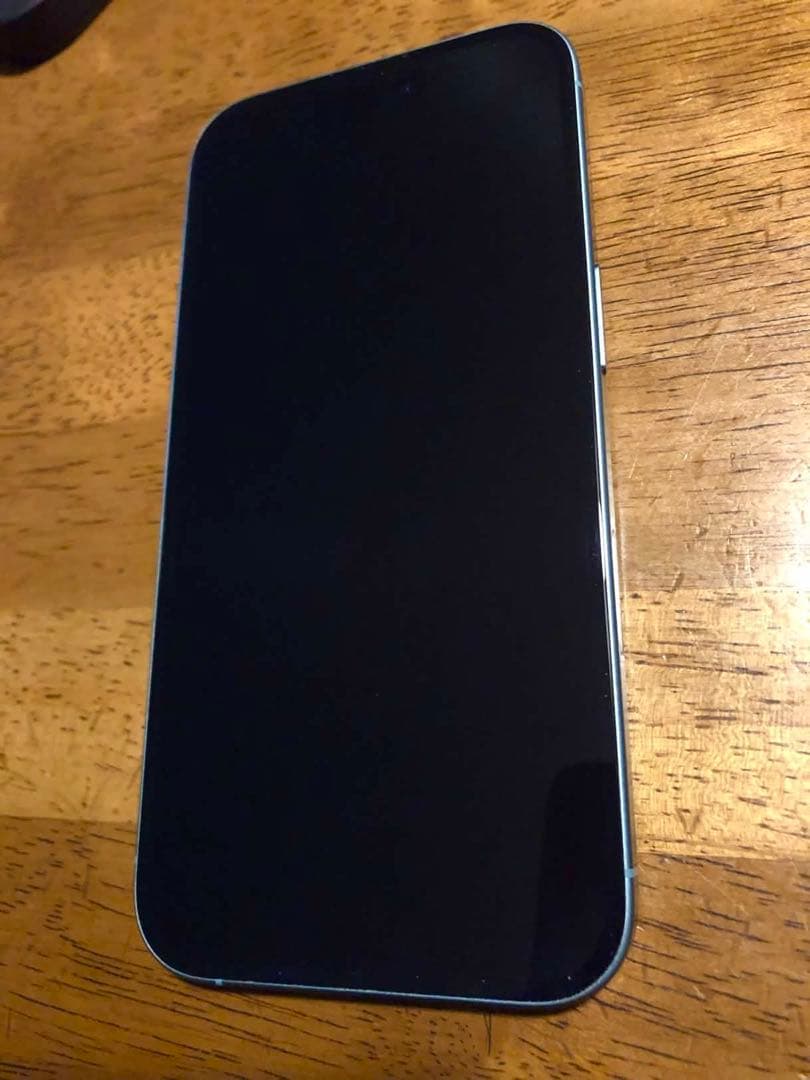 iphone16 128G ティール色 バッテリー94%