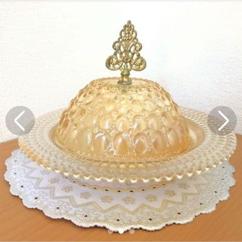 アンティーク小物入れ　ガラス製　蓋付き