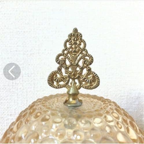 アンティーク小物入れ　ガラス製　蓋付き