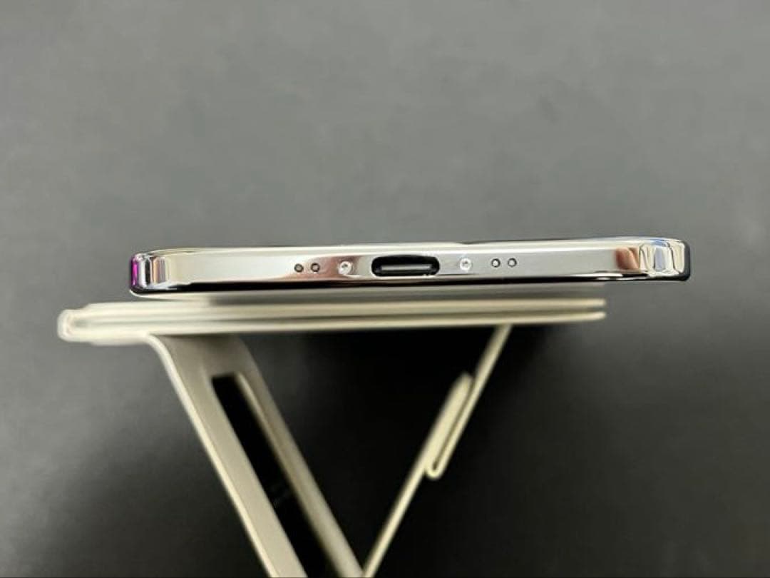 c*c様 iPhoneAir 256GB スカイブルー バッテリー100%ケース