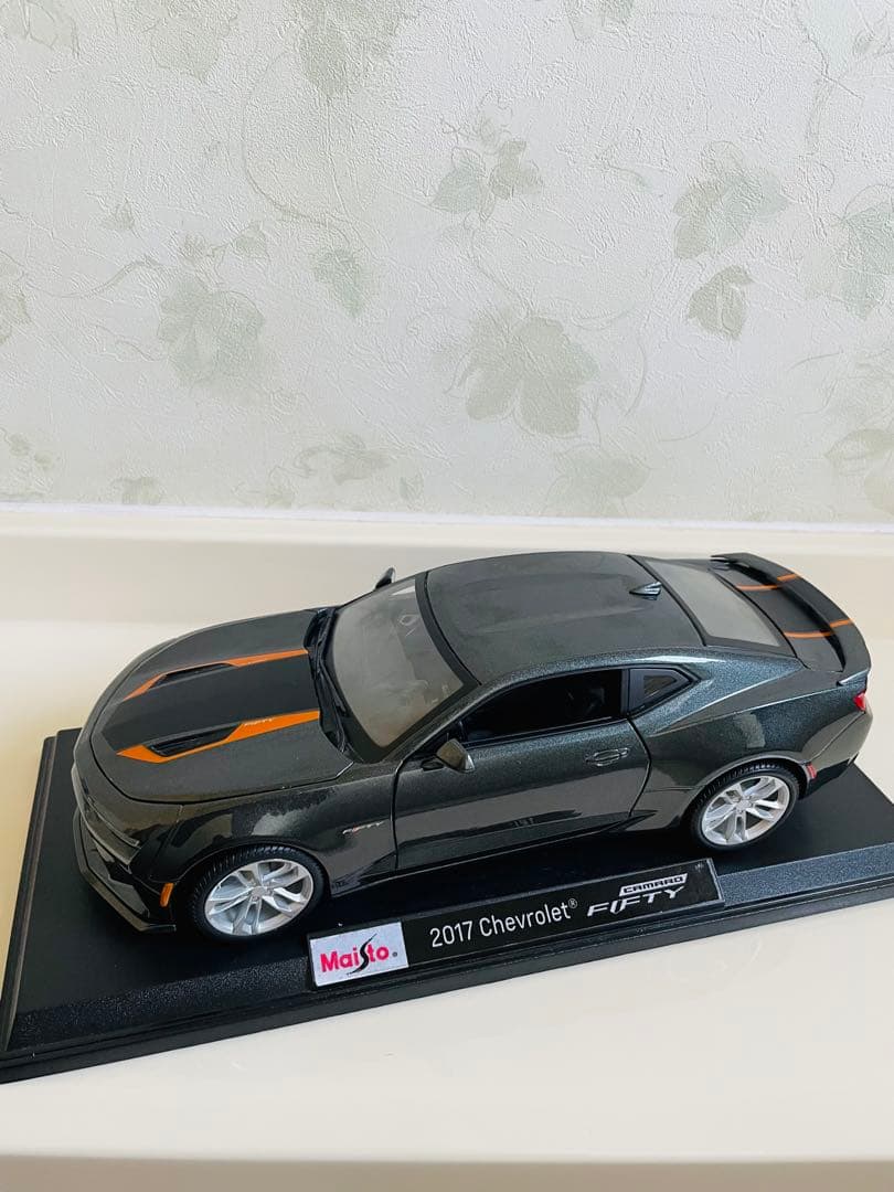 2017 Chevrolet CAMARO FIFTY 1/18 シボレーカマロ