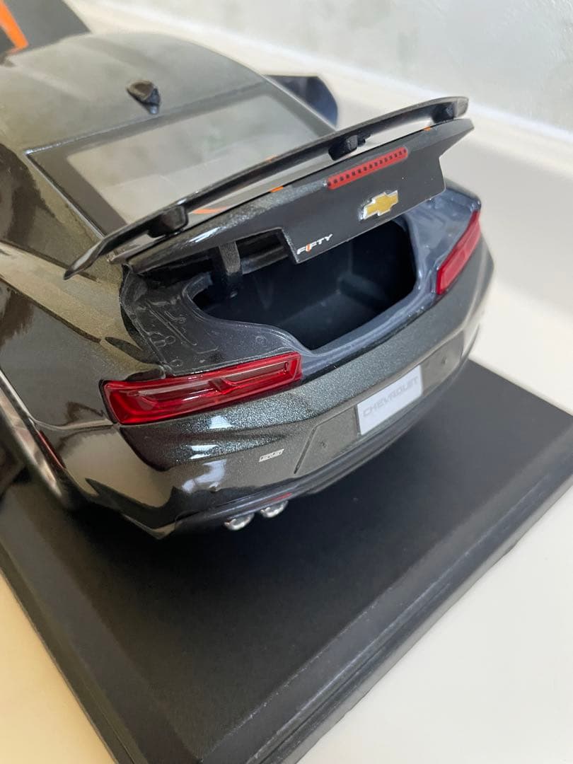 2017 Chevrolet CAMARO FIFTY 1/18 シボレーカマロ