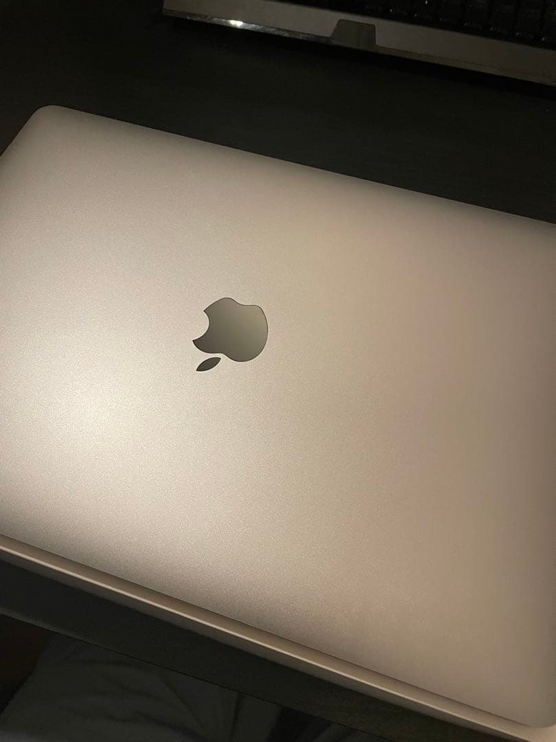 【美品】apple mac book air M1 8GB 256GB 91%