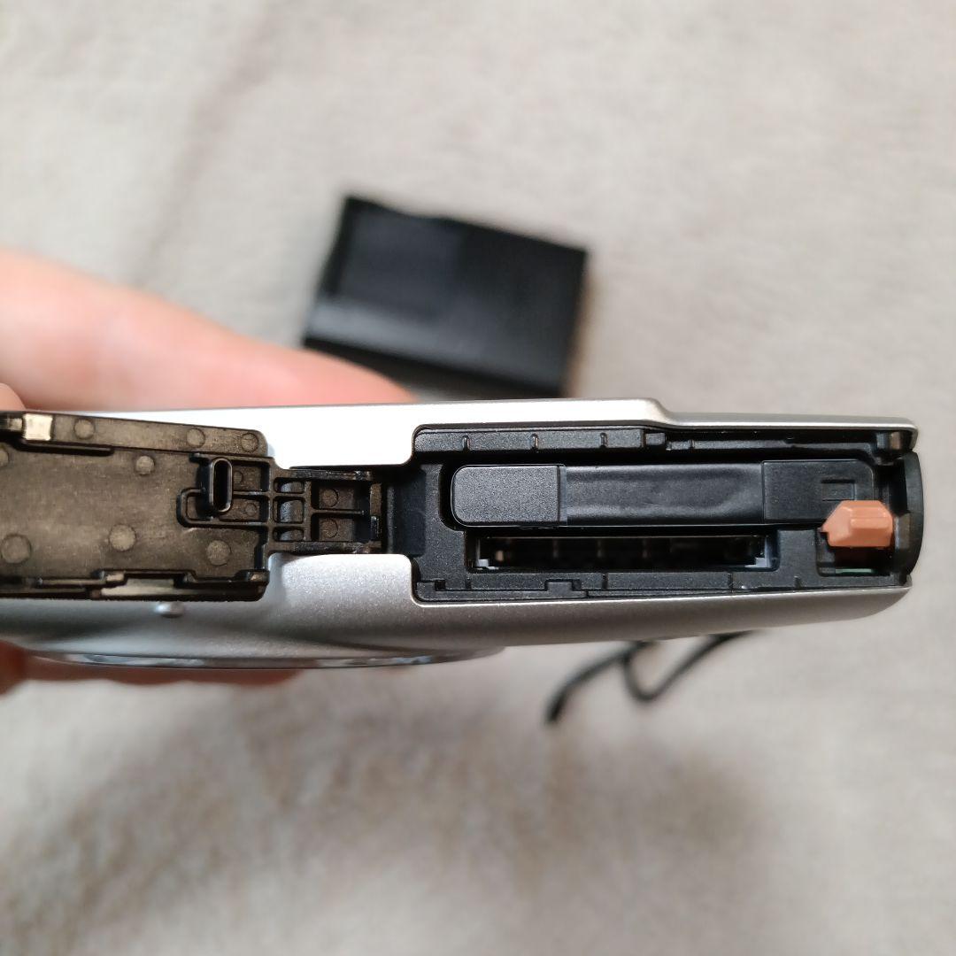 し*す様 美品)canon IXY630 コンパクトデジタルカメラ