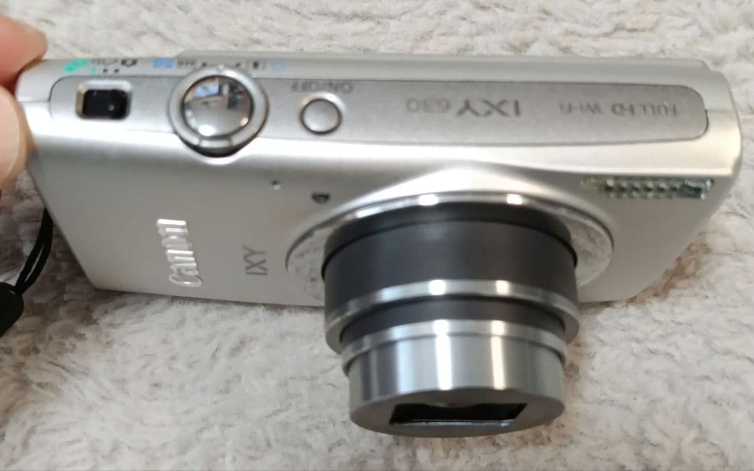 し*す様 美品)canon IXY630 コンパクトデジタルカメラ