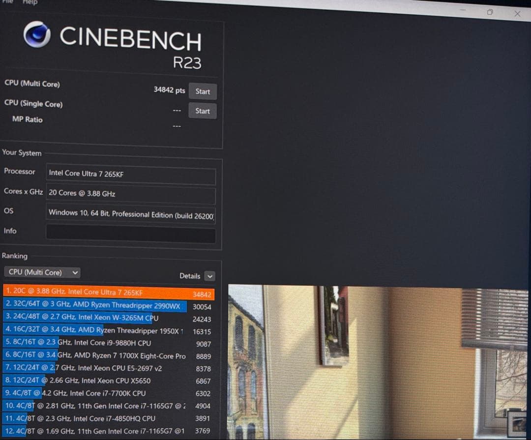 265KF、RTX5070ti搭載、自作デスクトップPC