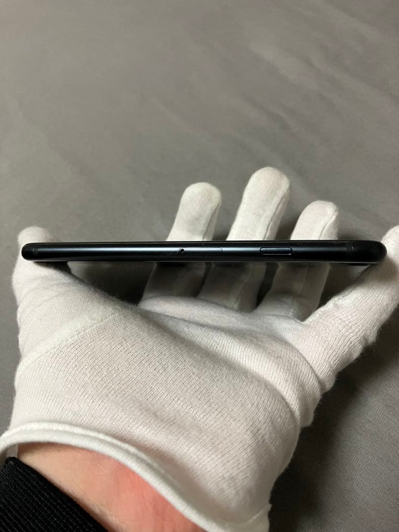 美品 バッテリー100% iPhone SE (第3世代) 64GBSIMフリー