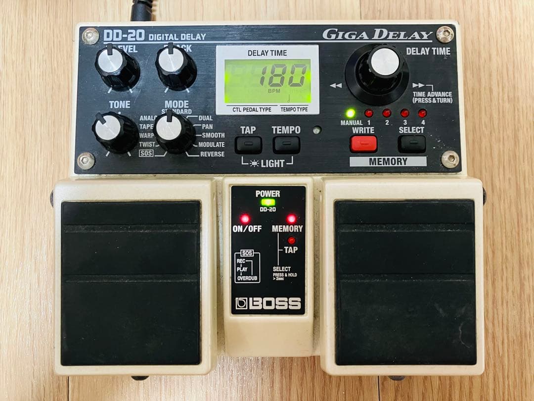 BOSS DD-20 GIGA Delay デジタルディレイ