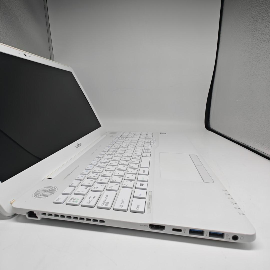 【富士通】AH50 高速i7 SSD256GB 16GB ホワイト ノートPC