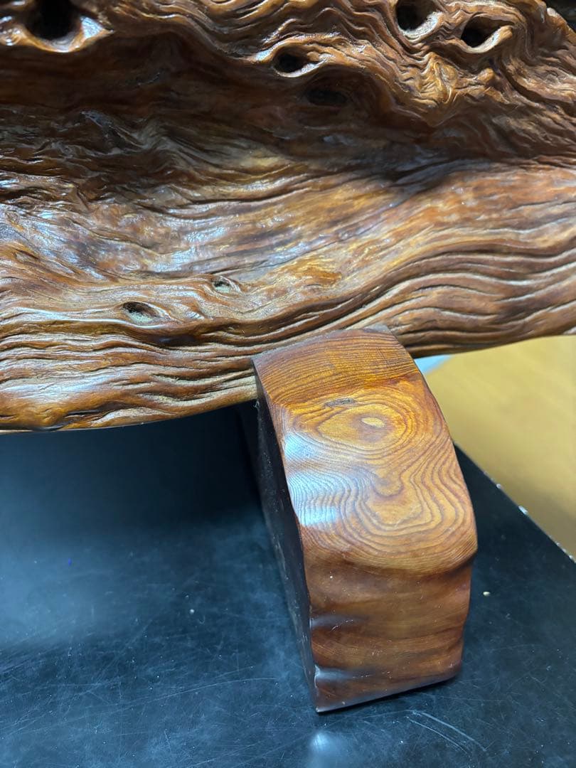 屋久杉？の置物