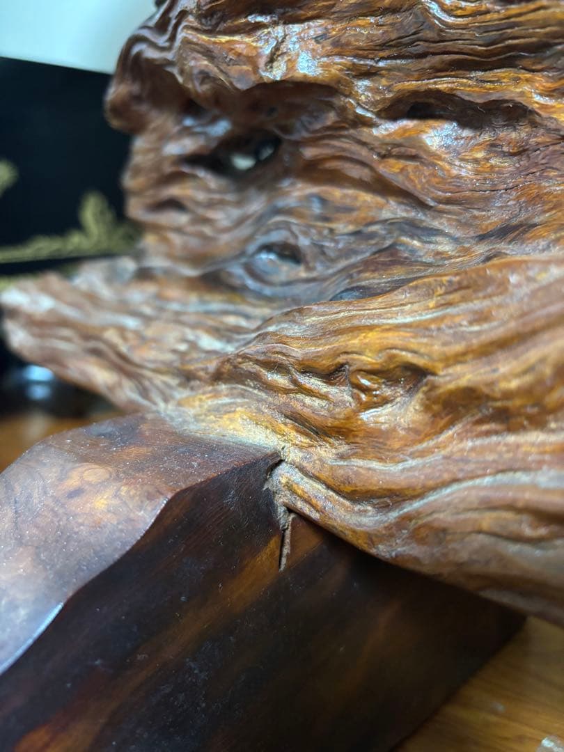 屋久杉？の置物