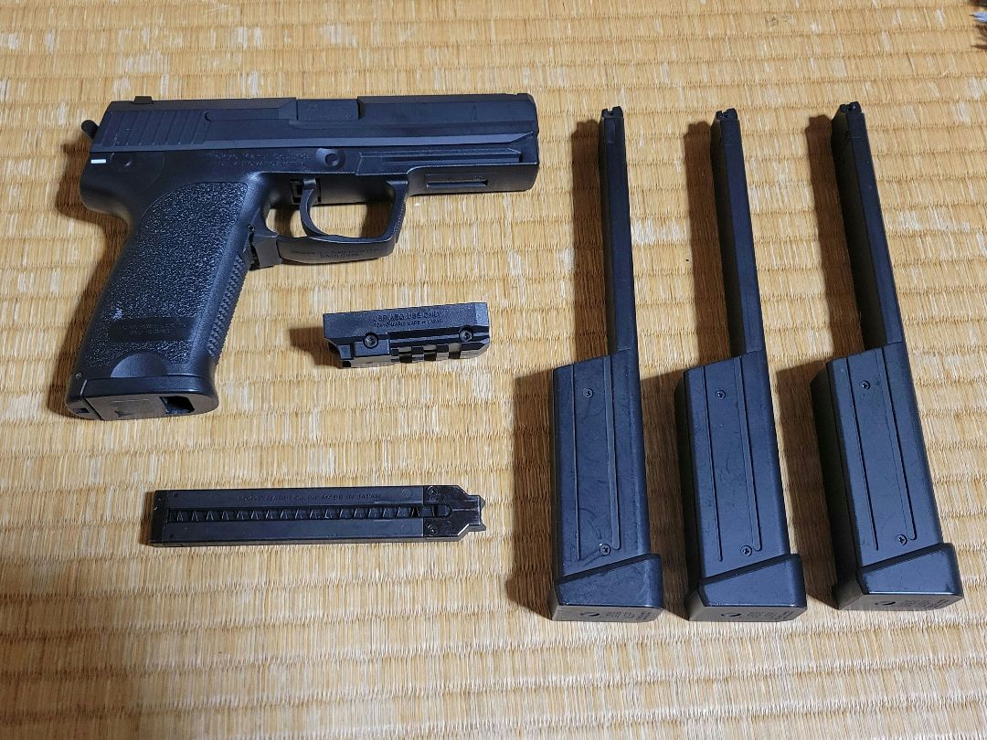 東京マルイ　電動ハンドガン　USP
