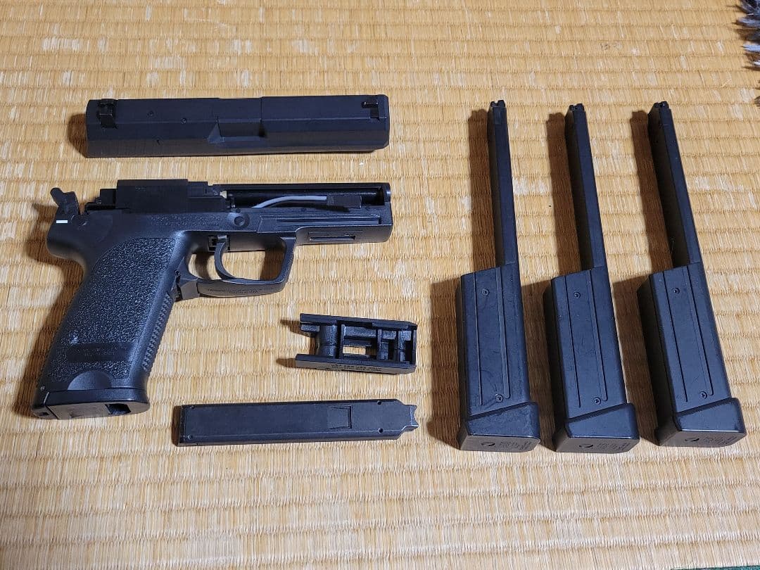 東京マルイ　電動ハンドガン　USP