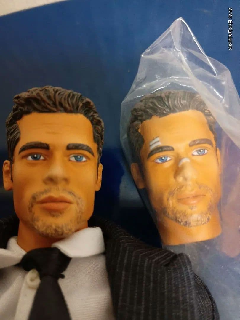 ブラッドピット　セブン フィギュア 約30cm スーツ