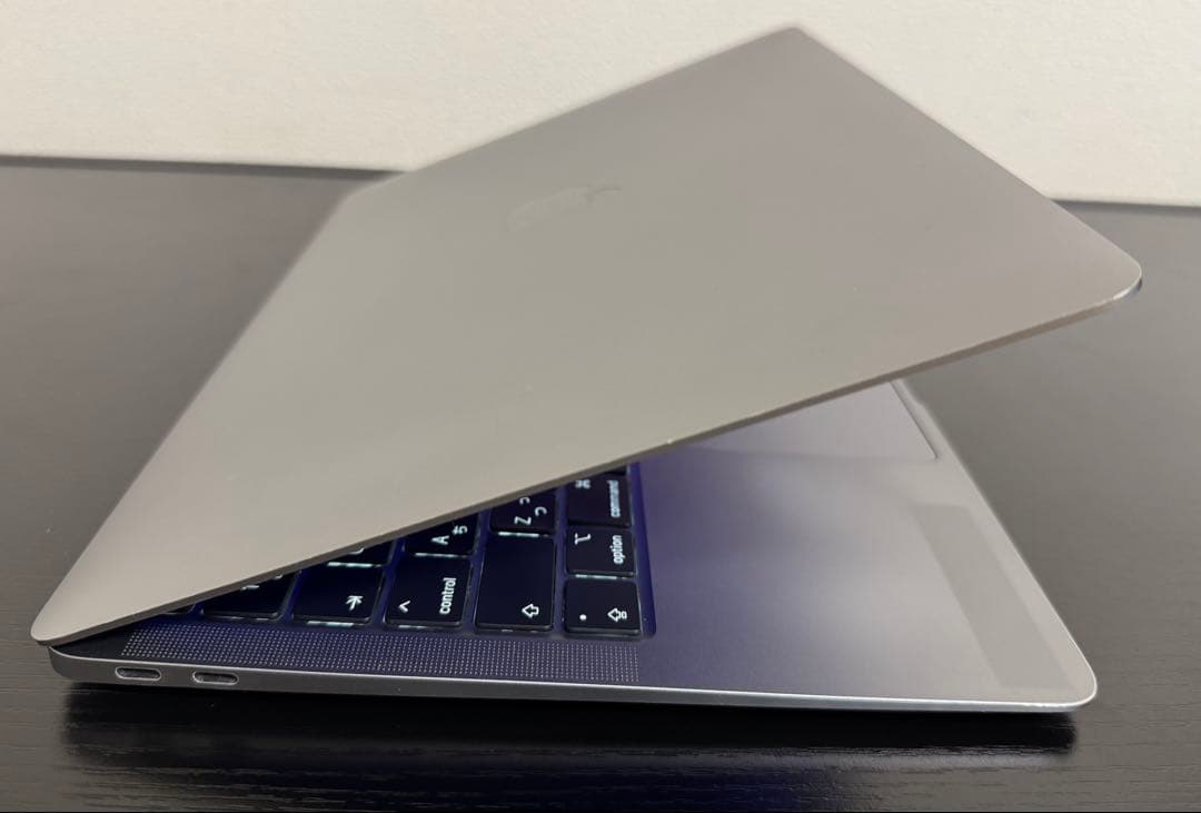 MacBook Air M1 16GB 512GB バッテリー残量88%