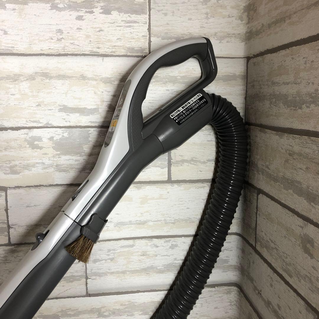 三菱掃除機　サイクロン式掃除機　TC-EJ1J-D 2019年製