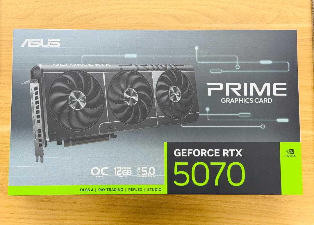 グラフィックボード・グラボ・ビデオカード ASUS GEFORCE RTX 5070 OC 12GB