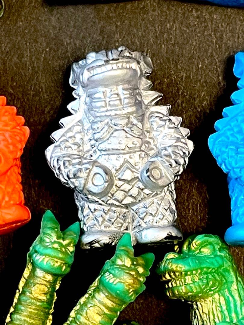 【当時物】ポピー　怪獣消しゴム　91体　ベタつき無　メタリック有　まとめ売り