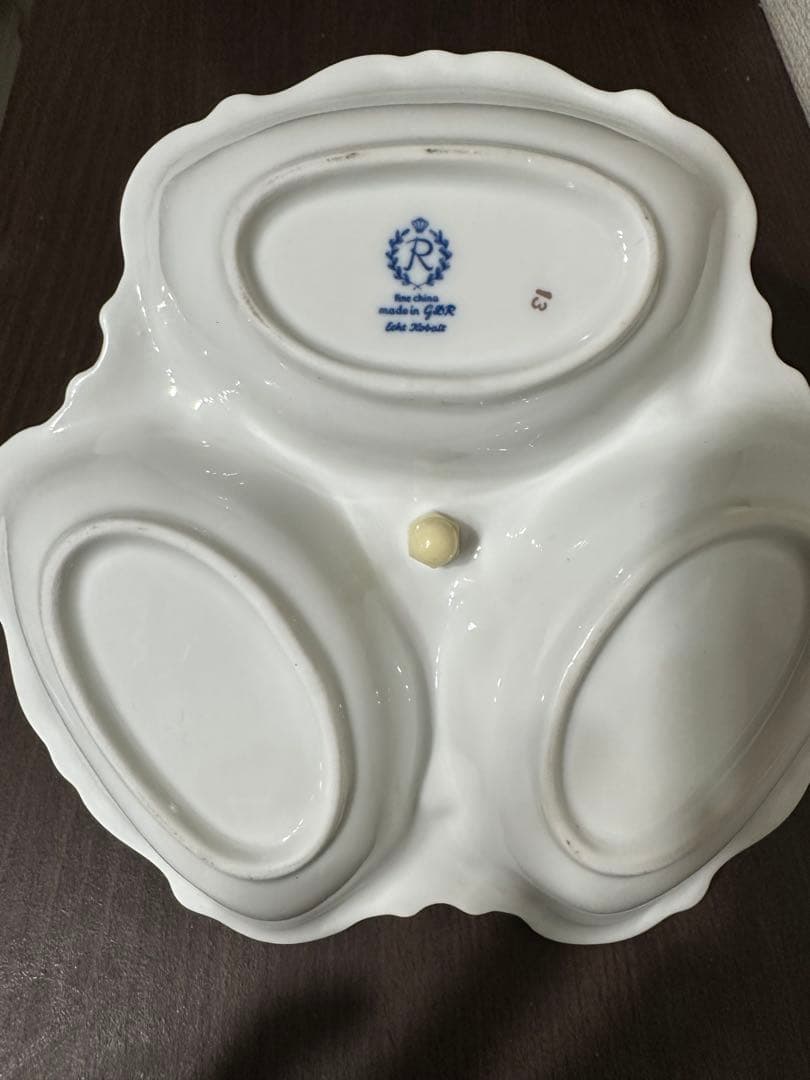 ヴィンテージ GDR製 金彩コンポート皿（3分割） China R