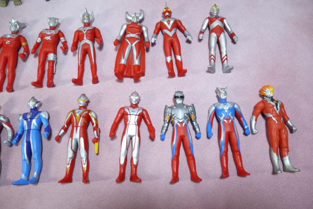 ウルトラマン　ウルトラ怪獣　ミニソフビ　48体