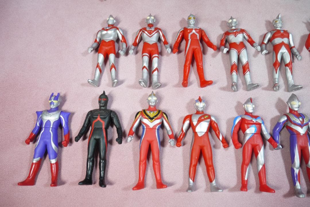 ウルトラマン　ウルトラ怪獣　ミニソフビ　48体