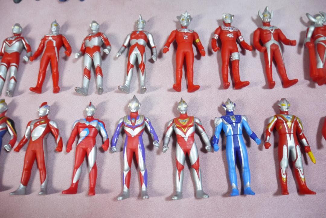 ウルトラマン　ウルトラ怪獣　ミニソフビ　48体