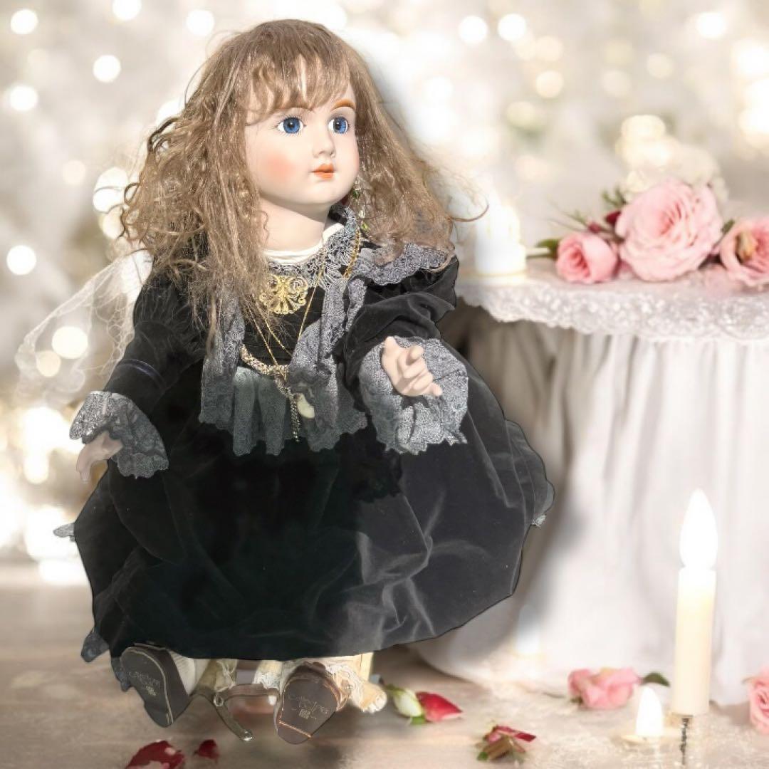 ビスクドール アーテー リプロ AT ブラックドレス 黒 シェルカメオ アクセ