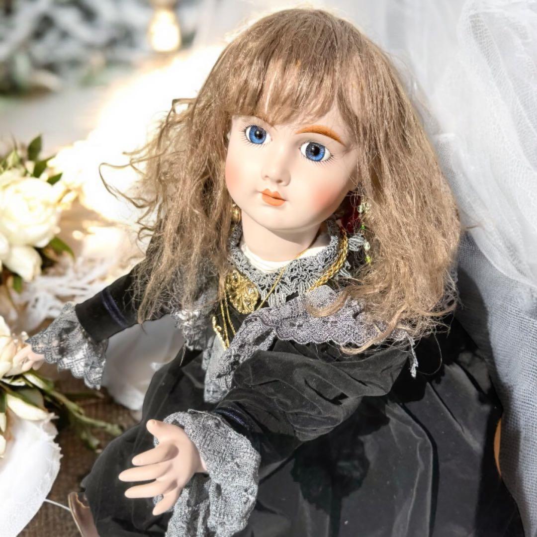 ビスクドール アーテー リプロ AT ブラックドレス 黒 シェルカメオ アクセ