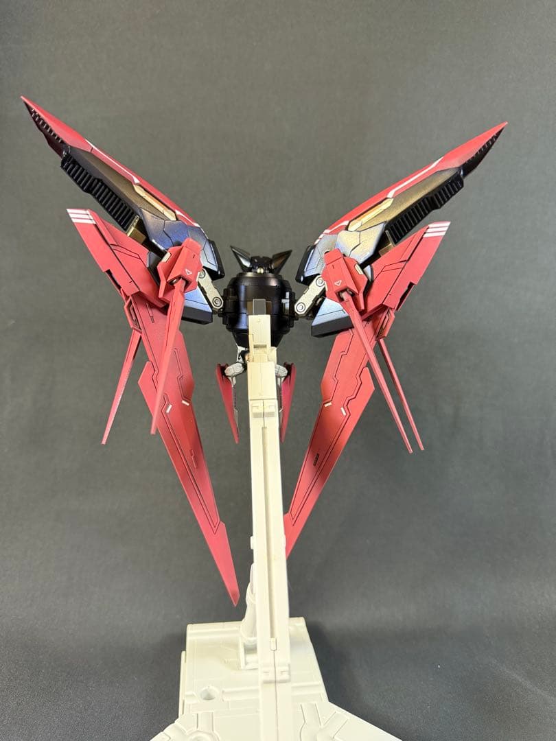 MG エクシアダークマター　【塗装完成品】