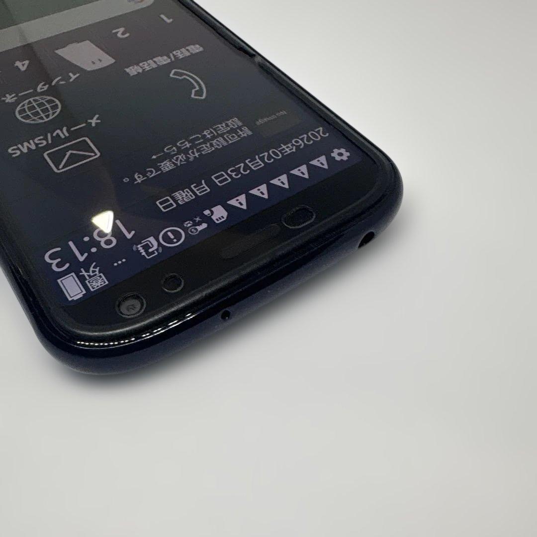 美品 らくらくスマートフォン FCNT F-52B Androidスマホ 簡単