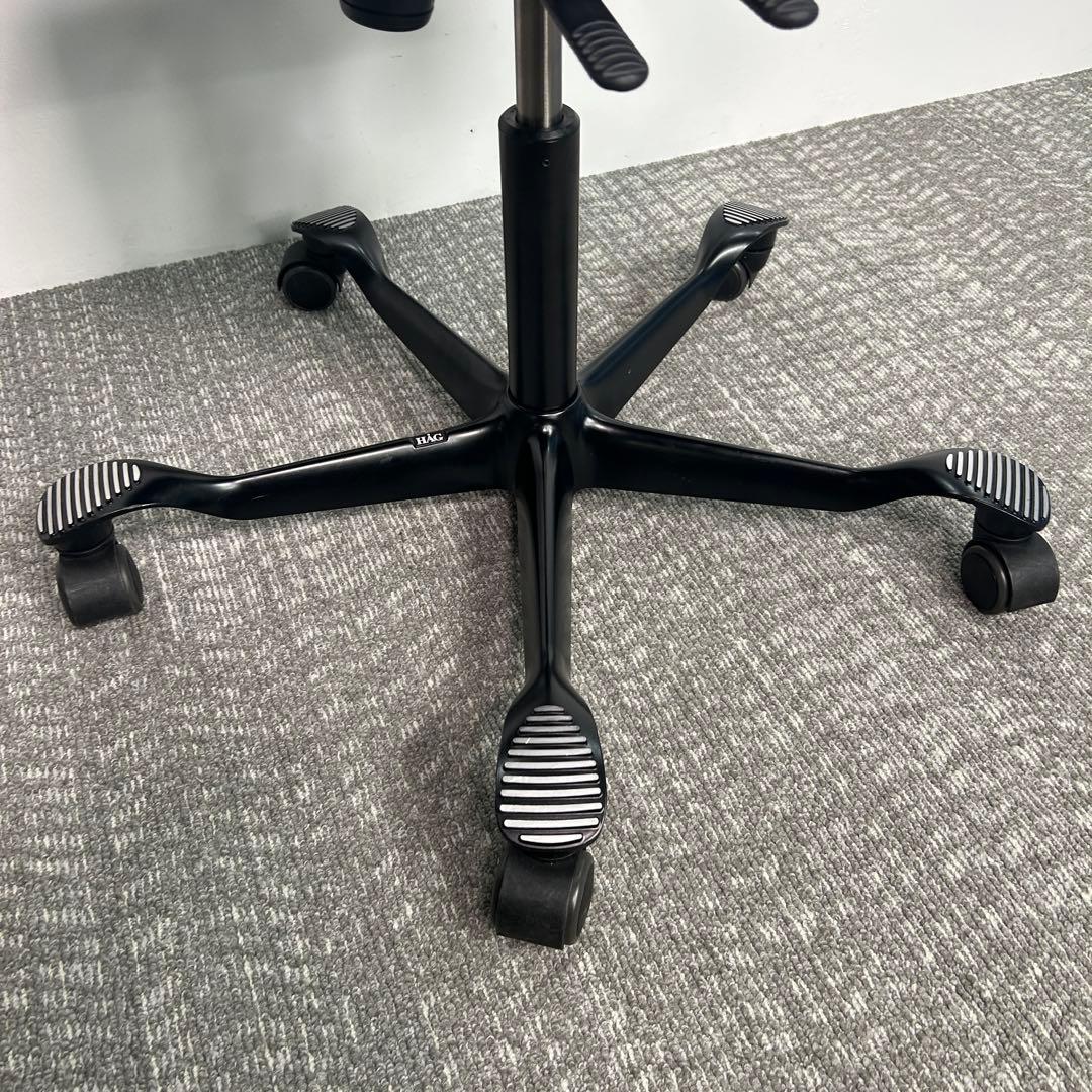 【B】オフィスチェア HAG Capisco ホーグ カピスコ 布張 　ブラック