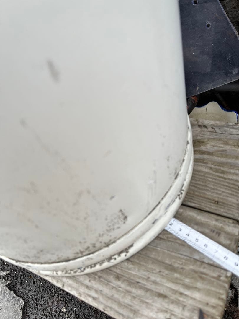 牛乳缶、牛乳輸送缶、白い牛乳缶、ミルク缶、特大牛乳缶、特大ミルク缶 インテリア缶