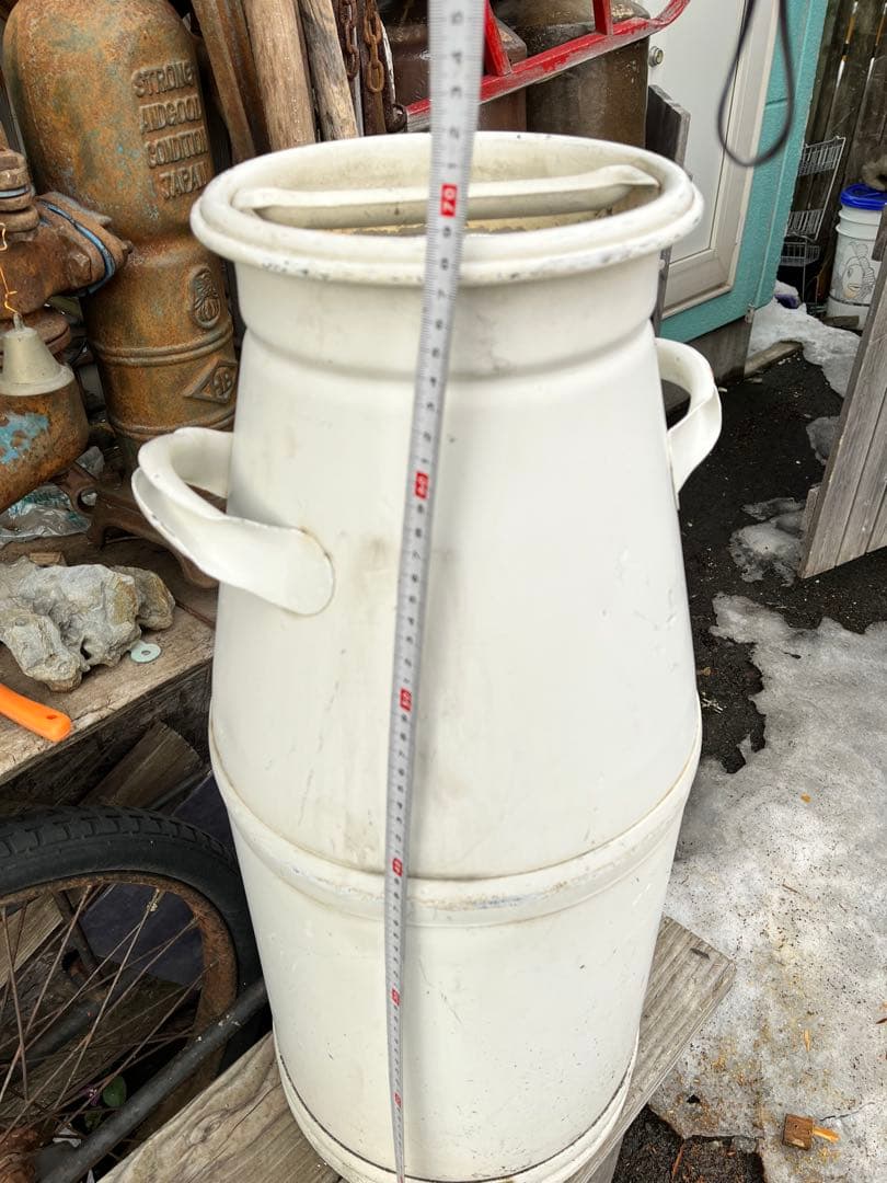 牛乳缶、牛乳輸送缶、白い牛乳缶、ミルク缶、特大牛乳缶、特大ミルク缶 インテリア缶