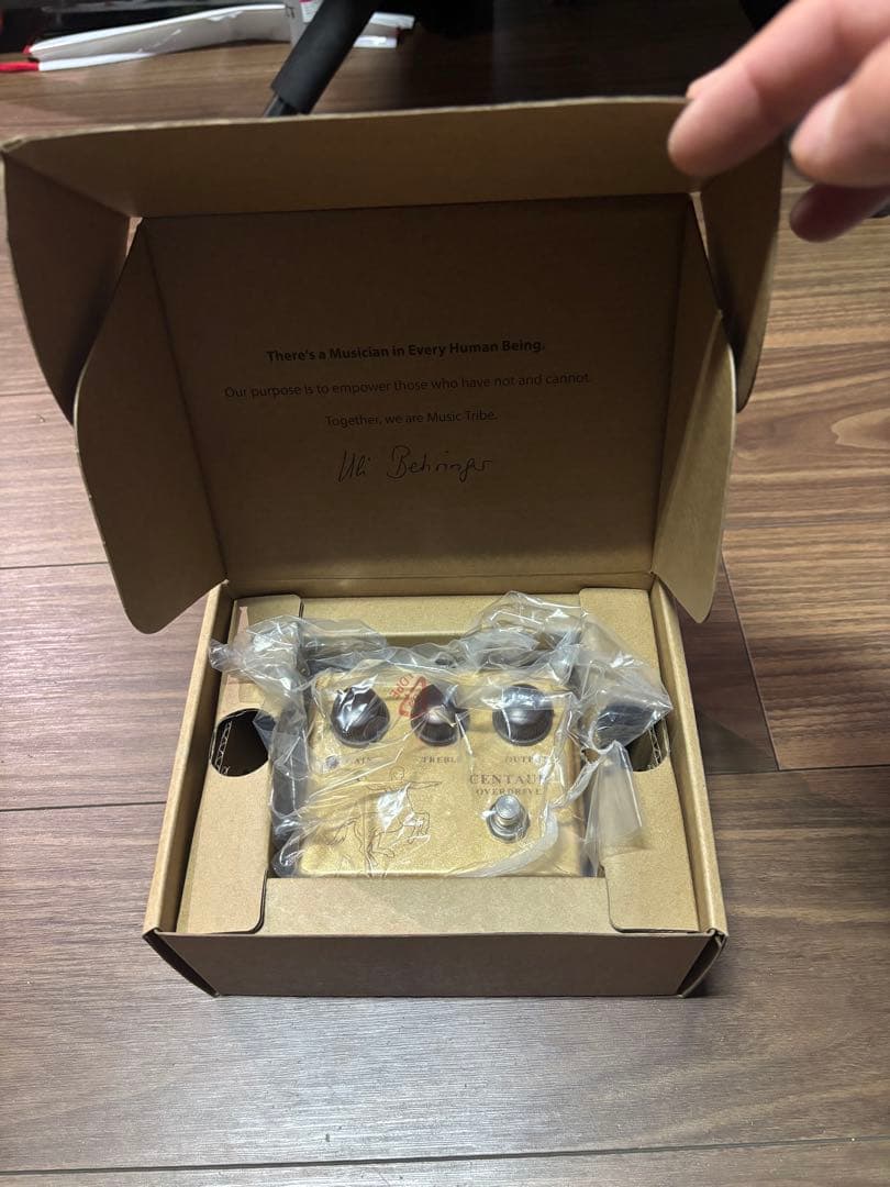 ベンリンガー　ケンタウルス　ギターエフェクター