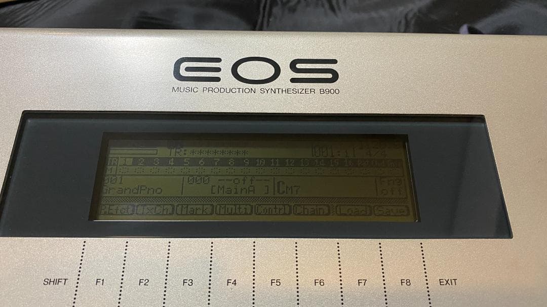 美品YAMAHA EOS B900 シンセサイザー キーボード　小室哲哉
