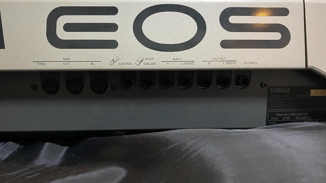 美品YAMAHA EOS B900 シンセサイザー キーボード　小室哲哉