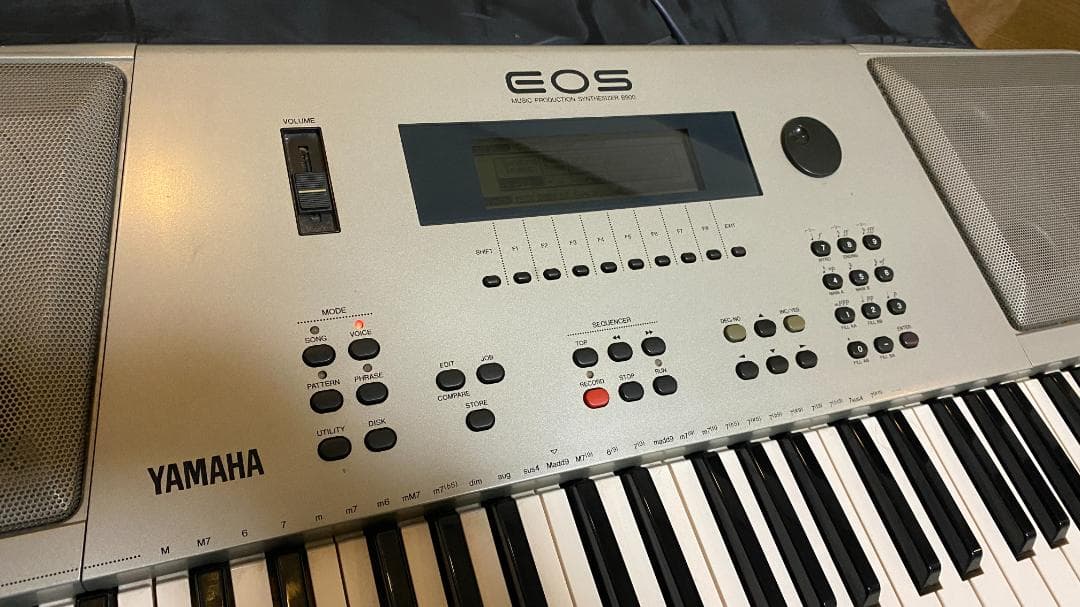美品YAMAHA EOS B900 シンセサイザー キーボード　小室哲哉