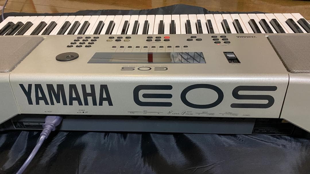 美品YAMAHA EOS B900 シンセサイザー キーボード　小室哲哉