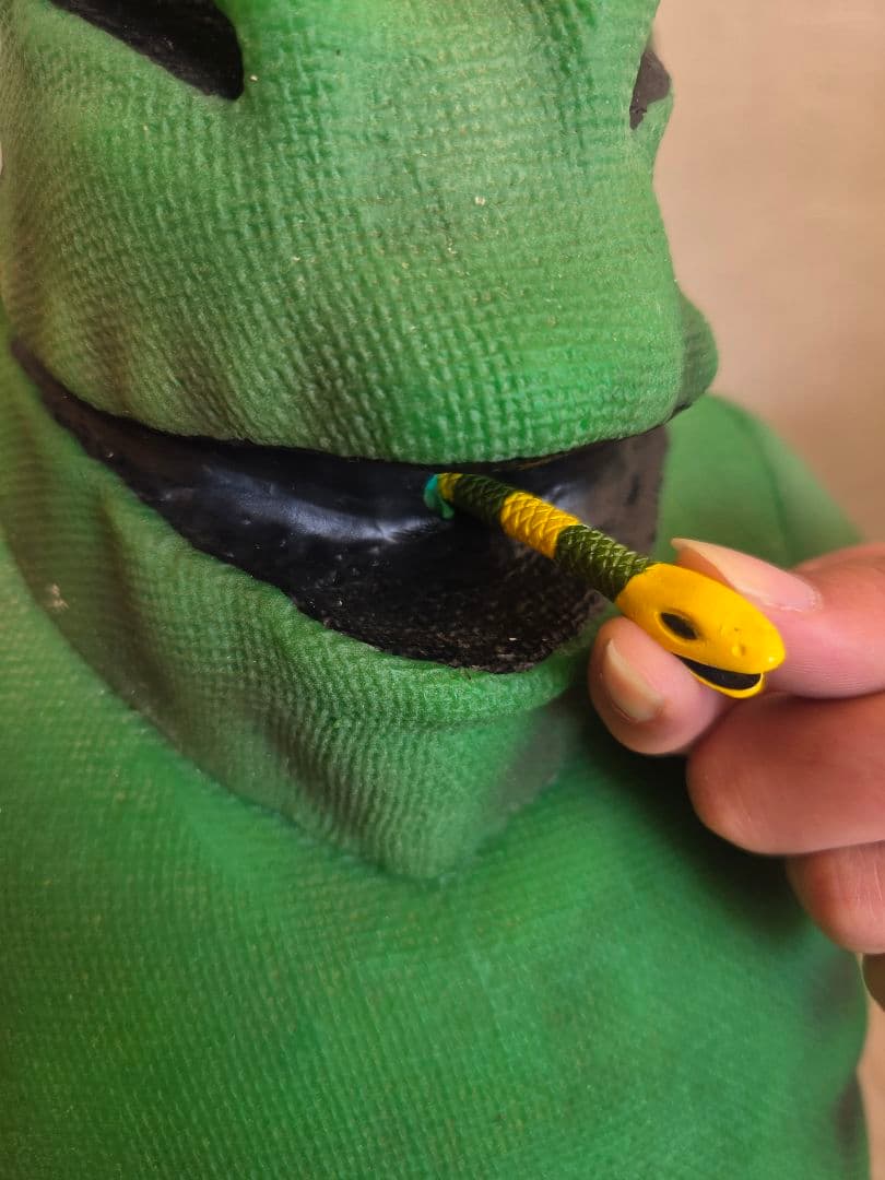 ナイトメアビフォアクリスマス ウーギーブーギー 特大フィギュア