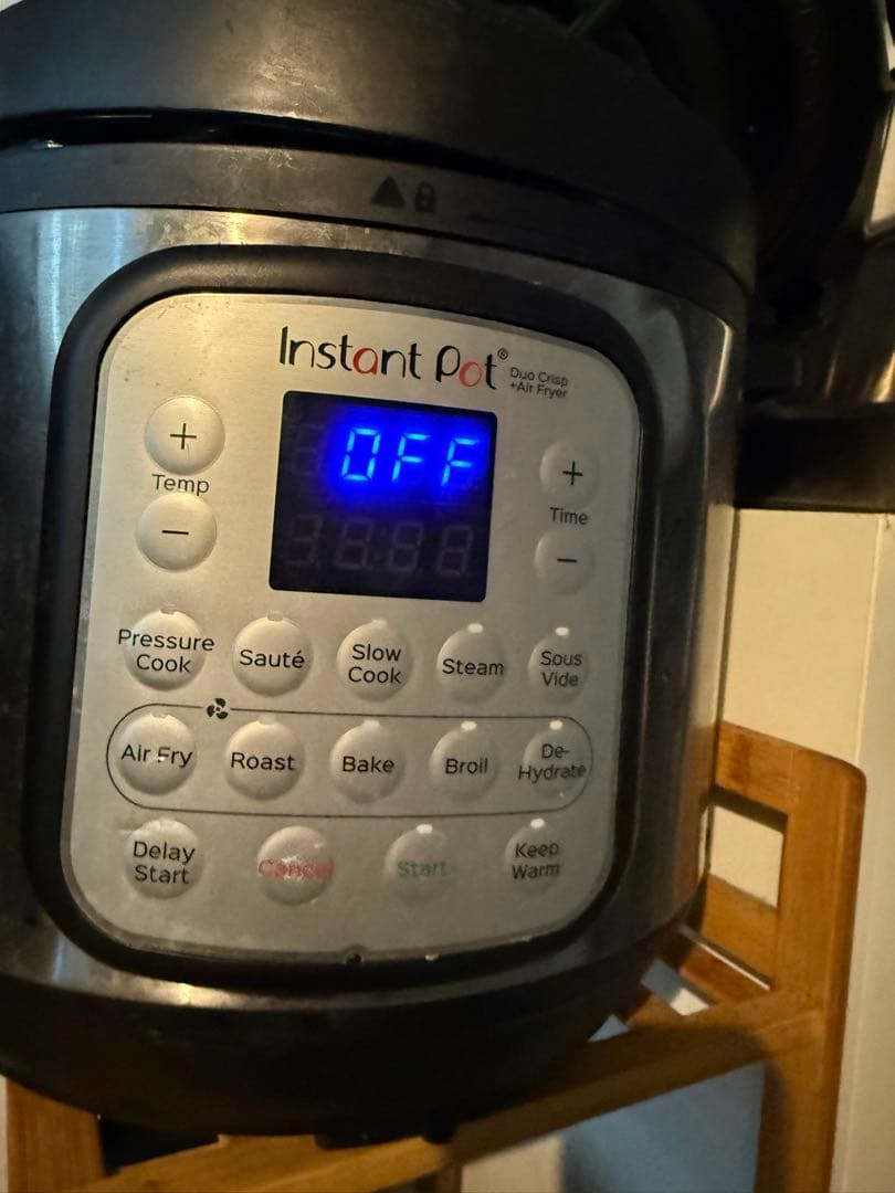 インスタントポットInstant Pot 電気圧力鍋 + ノンオイルプライヤー